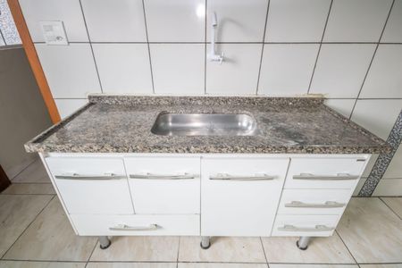 Sala e Cozinha de casa para alugar com 2 quartos, 63m² em Padroeira, Osasco