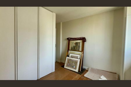 Apartamento para alugar com 145m², 3 quartos e 2 vagas Apartamento para alugar com 145m², 3 quartos e 2 vagasSuíte 3