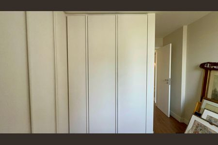 Apartamento para alugar com 145m², 3 quartos e 2 vagas Apartamento para alugar com 145m², 3 quartos e 2 vagasSuíte 3