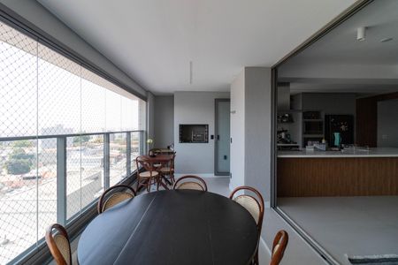 Varanda de apartamento à venda com 4 quartos, 180m² em Lapa, São Paulo