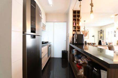 Apartamento à venda com 64m², 2 quartos e 2 vagasCozinha e Área de Serviço
