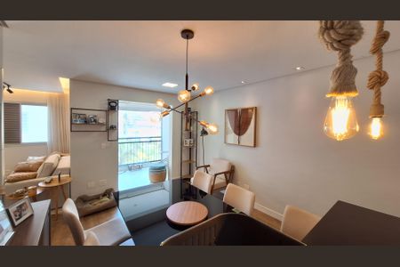 Sala de apartamento à venda com 2 quartos, 64m² em Bela Aliança, São Paulo