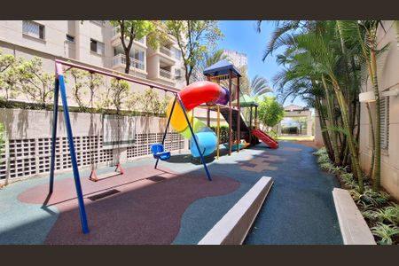 Apartamento à venda com 64m², 2 quartos e 2 vagas Apartamento à venda com 64m², 2 quartos e 2 vagasÁrea comum - Playground