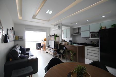 Sala de apartamento à venda com 2 quartos, 73m² em Barra da Tijuca, Rio de Janeiro
