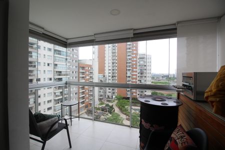 Varanda de apartamento à venda com 2 quartos, 73m² em Barra da Tijuca, Rio de Janeiro
