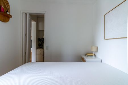 Quarto de apartamento à venda com 1 quarto, 40m² em Santo Amaro, São Paulo