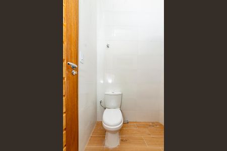 Casa para alugar com 25m², 1 quarto e sem vaga Casa para alugar com 25m², 1 quarto e sem vagaBanheiro da Suíte