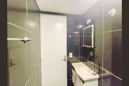 Apartamento para alugar com 45m², 2 quartos e 1 vaga Apartamento para alugar com 45m², 2 quartos e 1 vagaBanheiro