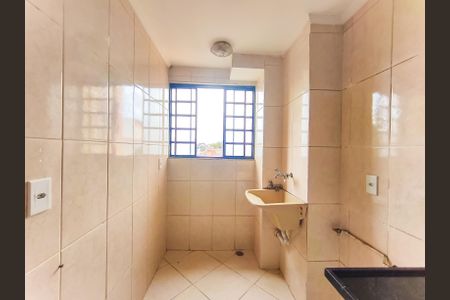 Apartamento para alugar com 45m², 2 quartos e 1 vaga Apartamento para alugar com 45m², 2 quartos e 1 vagaCozinha e Área de Serviço