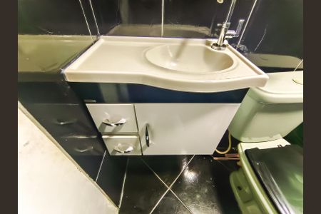 Apartamento para alugar com 45m², 2 quartos e 1 vaga Apartamento para alugar com 45m², 2 quartos e 1 vagaBanheiro