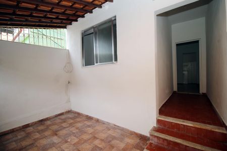 Casa para alugar com 50m², 1 quarto e sem vagaQuintal