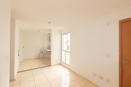 Sala de apartamento para alugar com 2 quartos, 46m² em Cosmos, Rio de Janeiro