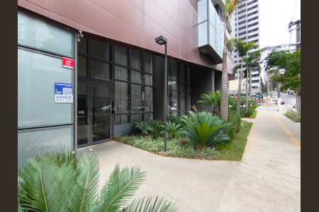 Apartamento à venda com 79m², 3 quartos e 1 vagaFachada + Plaquinha