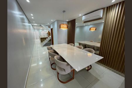 Casa à venda com 165m², 3 quartos e 3 vagas Casa à venda com 165m², 3 quartos e 3 vagasFoto 26