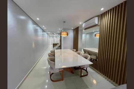 Casa à venda com 165m², 3 quartos e 3 vagas Casa à venda com 165m², 3 quartos e 3 vagasFoto 29