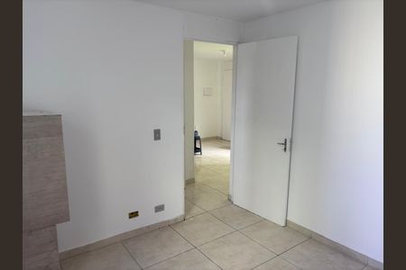 Quarto de apartamento para alugar com 2 quartos, 44m² em Jardim Esmeralda, São Paulo