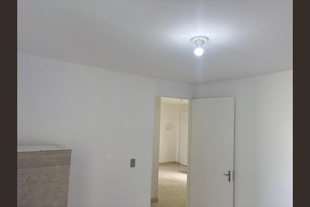 Quarto de apartamento para alugar com 2 quartos, 44m² em Jardim Esmeralda, São Paulo
