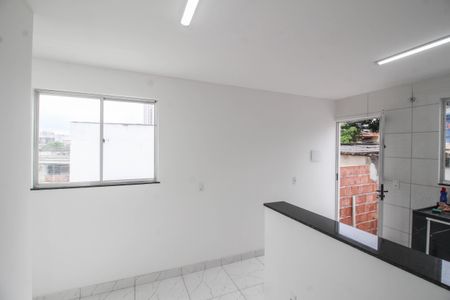Sala de apartamento para alugar com 1 quarto, 40m² em Moquetá, Nova Iguaçu