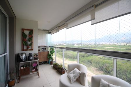 Varanda de apartamento à venda com 3 quartos, 98m² em Barra da Tijuca, Rio de Janeiro
