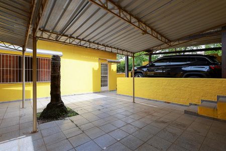 Casa para alugar com 180m², 2 quartos e sem vagaQuintal