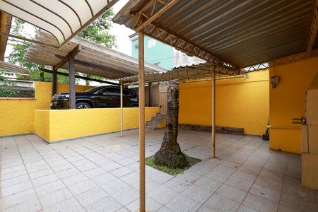 Casa para alugar com 180m², 2 quartos e sem vagaQuintal