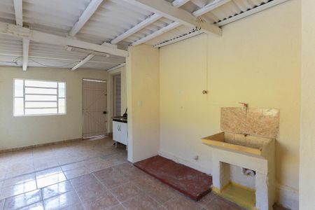 Casa para alugar com 180m², 2 quartos e sem vagaCozinha e Área de Serviço