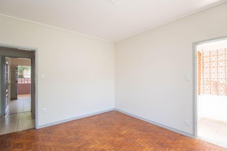 Sala de casa para alugar com 2 quartos, 180m² em Jardim Marisa, São Paulo