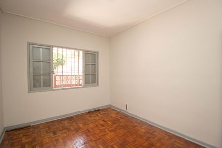 Quarto de casa para alugar com 2 quartos, 180m² em Jardim Marisa, São Paulo