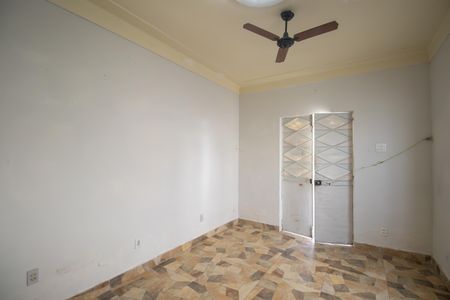 Sala de casa para alugar com 2 quartos, 50m² em Porto da Madama, São Gonçalo