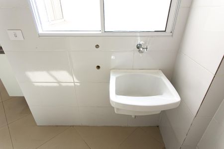 Apartamento para alugar com 40m², 2 quartos e sem vagaÁrea de Serviço