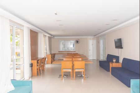 Apartamento para alugar com 60m², 3 quartos e 2 vagasÁrea comum - Salão de festas