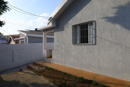 Casa para alugar com 78m², 3 quartos e 3 vagasÁrea frontal