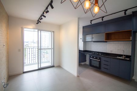 Sala de apartamento à venda com 2 quartos, 41m² em Santo Amaro, São Paulo