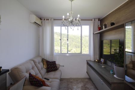 Sala de apartamento à venda com 2 quartos, 57m² em Jardim Carvalho, Porto Alegre