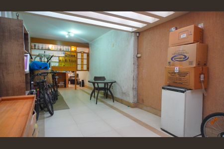 Casa à venda com 240m², 3 quartos e 2 vagasGaragem 