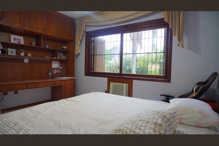 Casa à venda com 240m², 3 quartos e 2 vagasQuarto 3