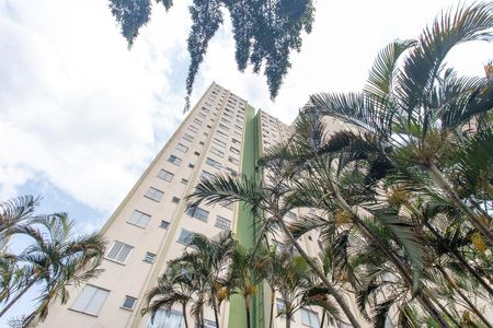 Apartamento para alugar com 48m², 2 quartos e 1 vagafa