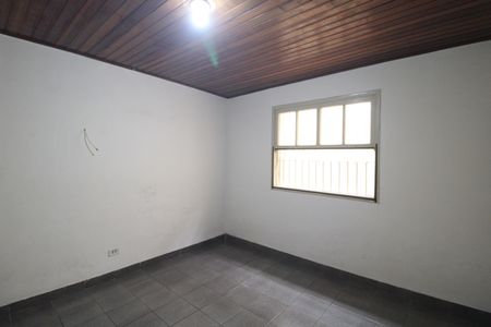 Quarto de casa para alugar com 1 quarto, 100m² em Socorro, São Paulo