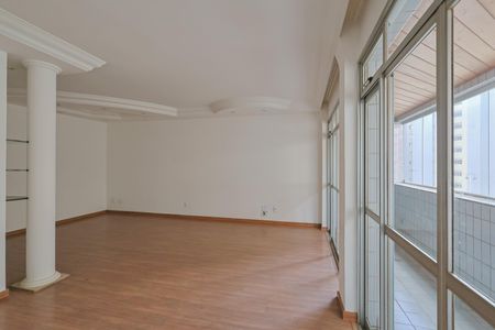Sala de apartamento à venda com 4 quartos, 130m² em Ipiranga, Belo Horizonte