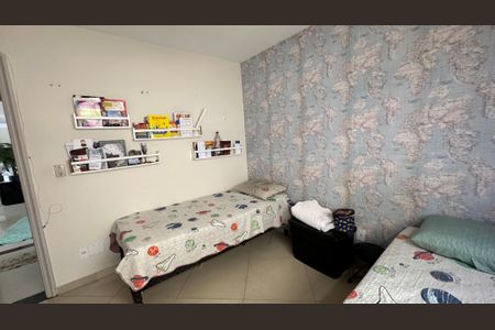 Apartamento à venda com 240m², 3 quartos e 3 vagas Apartamento à venda com 240m², 3 quartos e 3 vagasQuarto 2