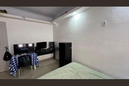 Apartamento à venda com 240m², 3 quartos e 3 vagas Apartamento à venda com 240m², 3 quartos e 3 vagasQuarto 3