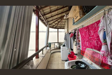 Apartamento à venda com 240m², 3 quartos e 3 vagas Apartamento à venda com 240m², 3 quartos e 3 vagasÁrea de Serviço