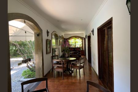 Casa à venda com 4 quartos, 629m² em Barra da Tijuca, Rio de Janeiro