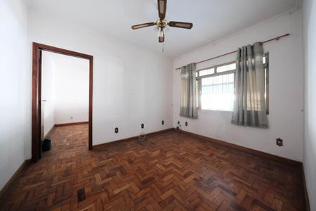 Sala de casa para alugar com 3 quartos, 105m² em Burgo Paulista, São Paulo