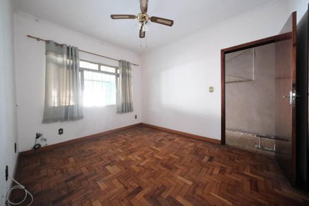 Sala de casa para alugar com 3 quartos, 105m² em Burgo Paulista, São Paulo
