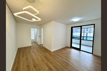 Sala de apartamento para alugar com 3 quartos, 89m² em Vila Augusta, Guarulhos