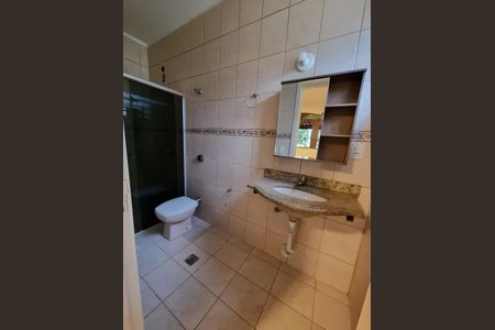 Banheiro de casa para alugar com 3 quartos, 260m² em Jardim Atlântico, Belo Horizonte