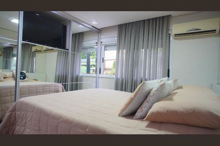 Casa de condomínio à venda com 218m², 3 quartos e 2 vagasSuite 1