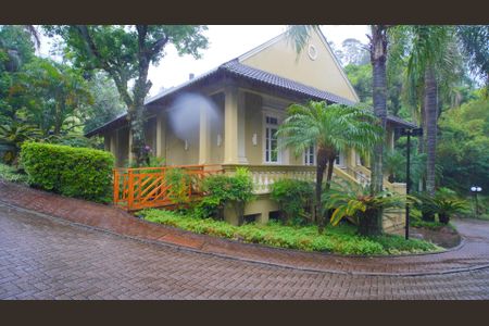 Casa de condomínio à venda com 218m², 3 quartos e 2 vagasÁrea comum - Salão de festas