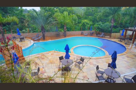 Casa de condomínio à venda com 218m², 3 quartos e 2 vagasPiscina 